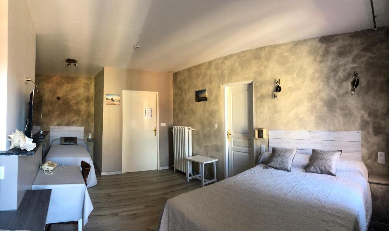 Logis Hotel Restaurant Metropole Mirande  Dış mekan fotoğraf