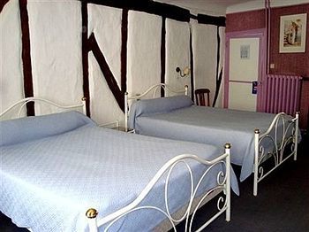 Logis Hotel Restaurant Metropole Mirande  Dış mekan fotoğraf